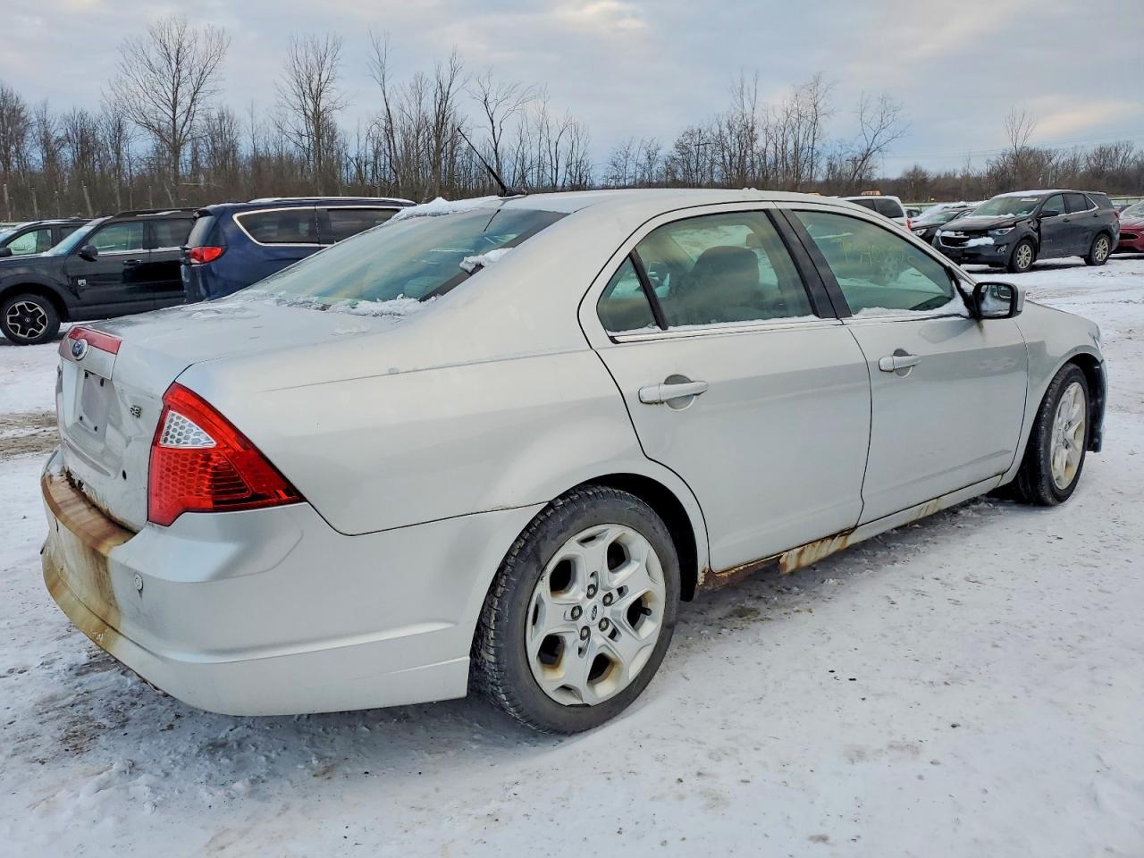 2011 FORD FUSION