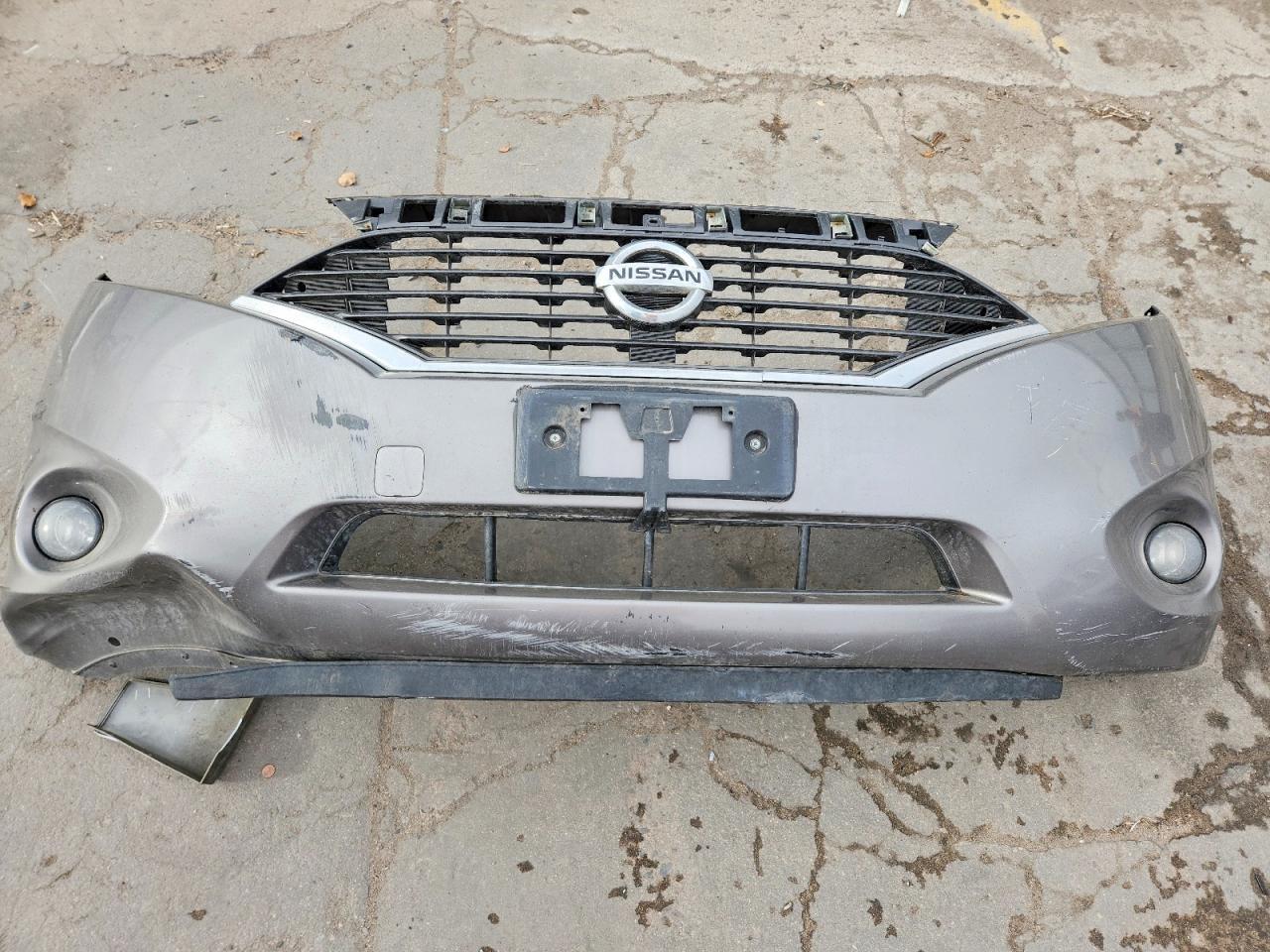 2012 NISSAN Quest