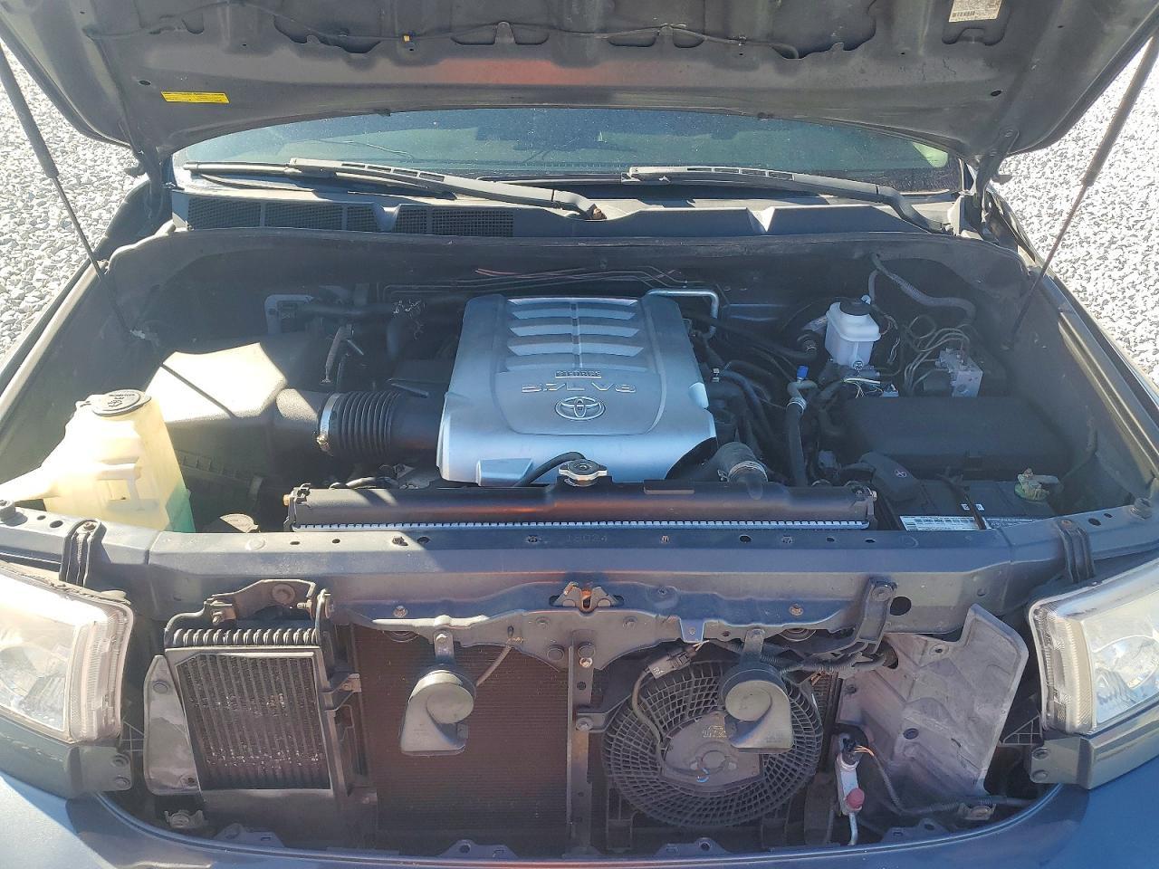 2008 TOYOTA Sequoia