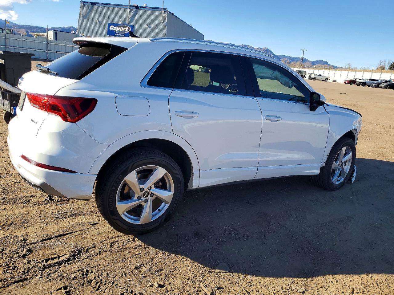 2021 AUDI Q3
