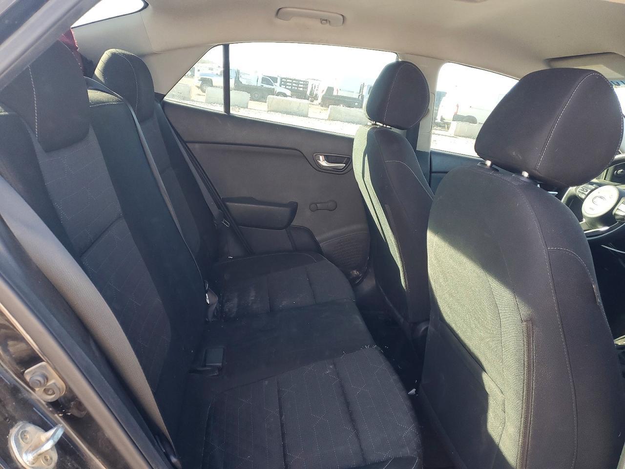 2018 KIA RIO