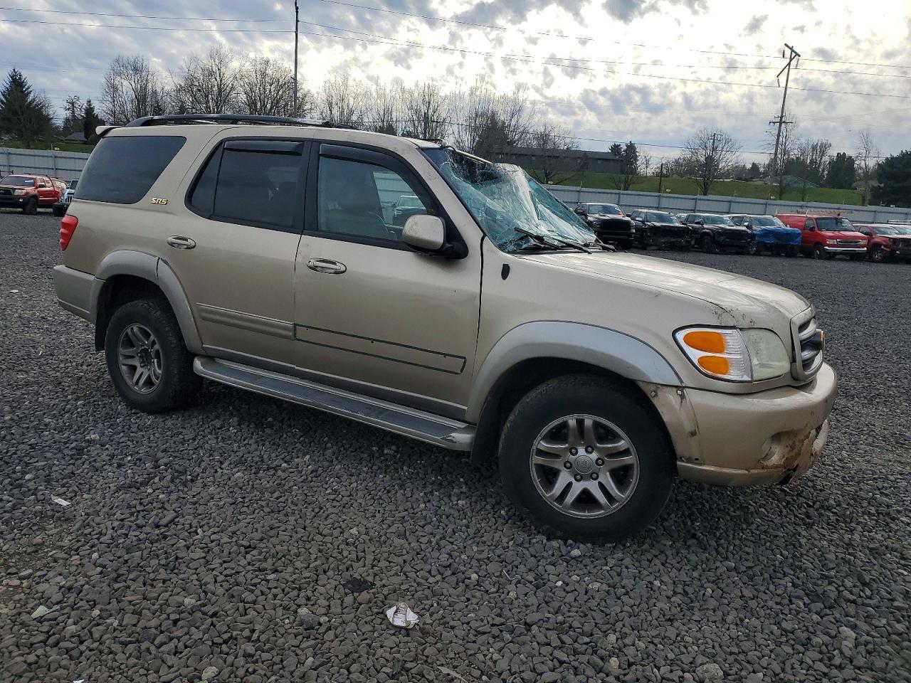 2004 TOYOTA Sequoia