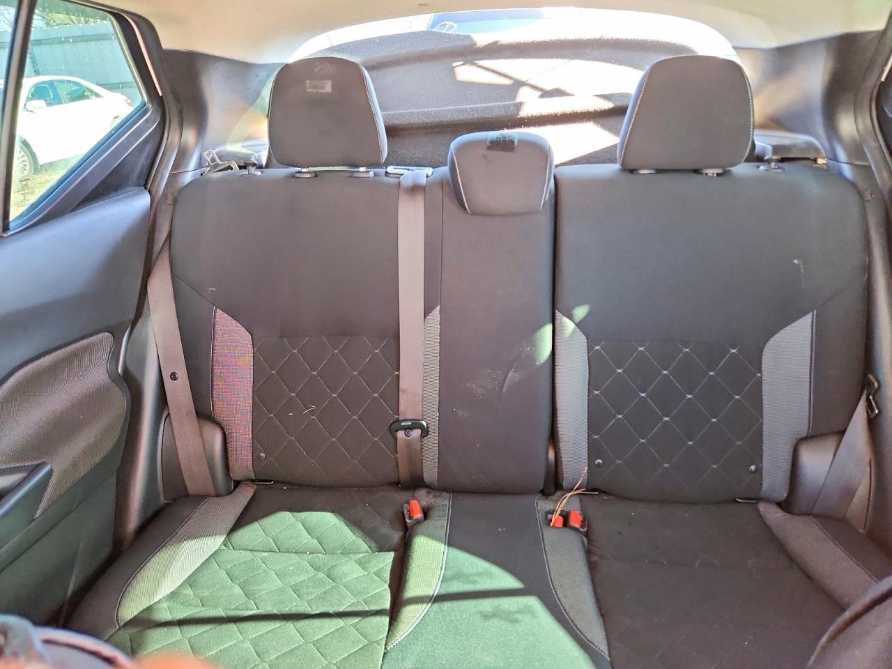 2019 NISSAN KICKS