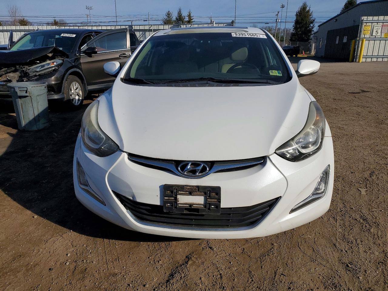 2016 HYUNDAI ELANTRA