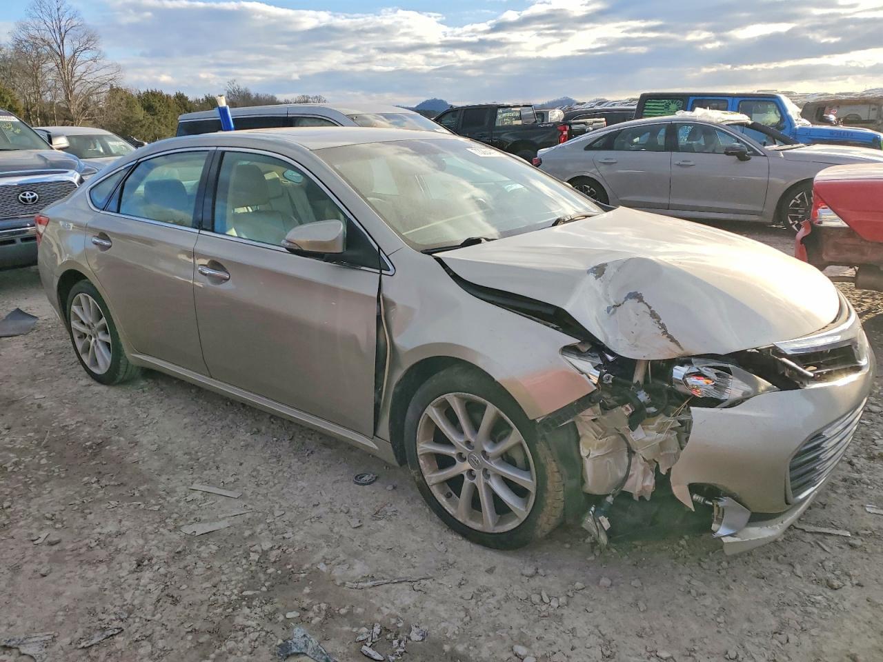 2014 TOYOTA Avalon
