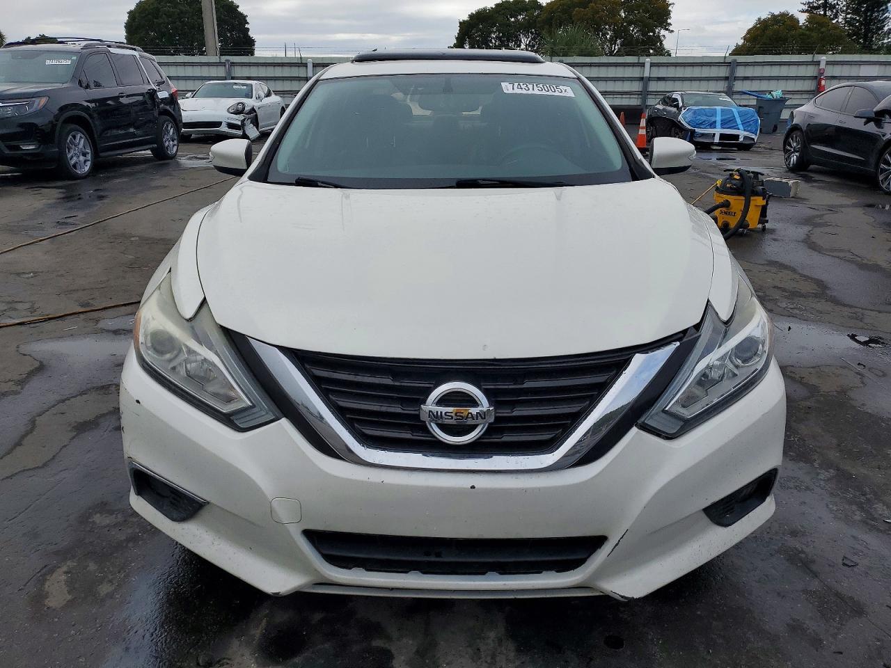 2016 NISSAN ALTIMA