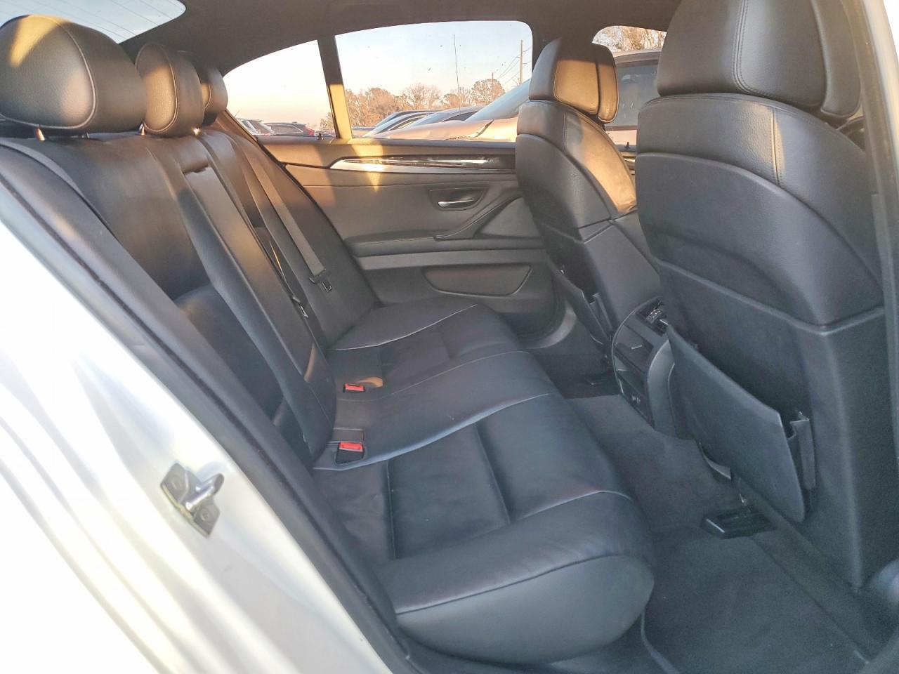 2011 BMW 5 series