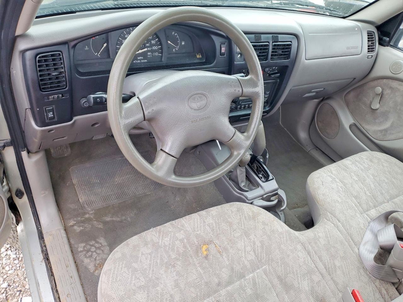 2002 TOYOTA TACOMA