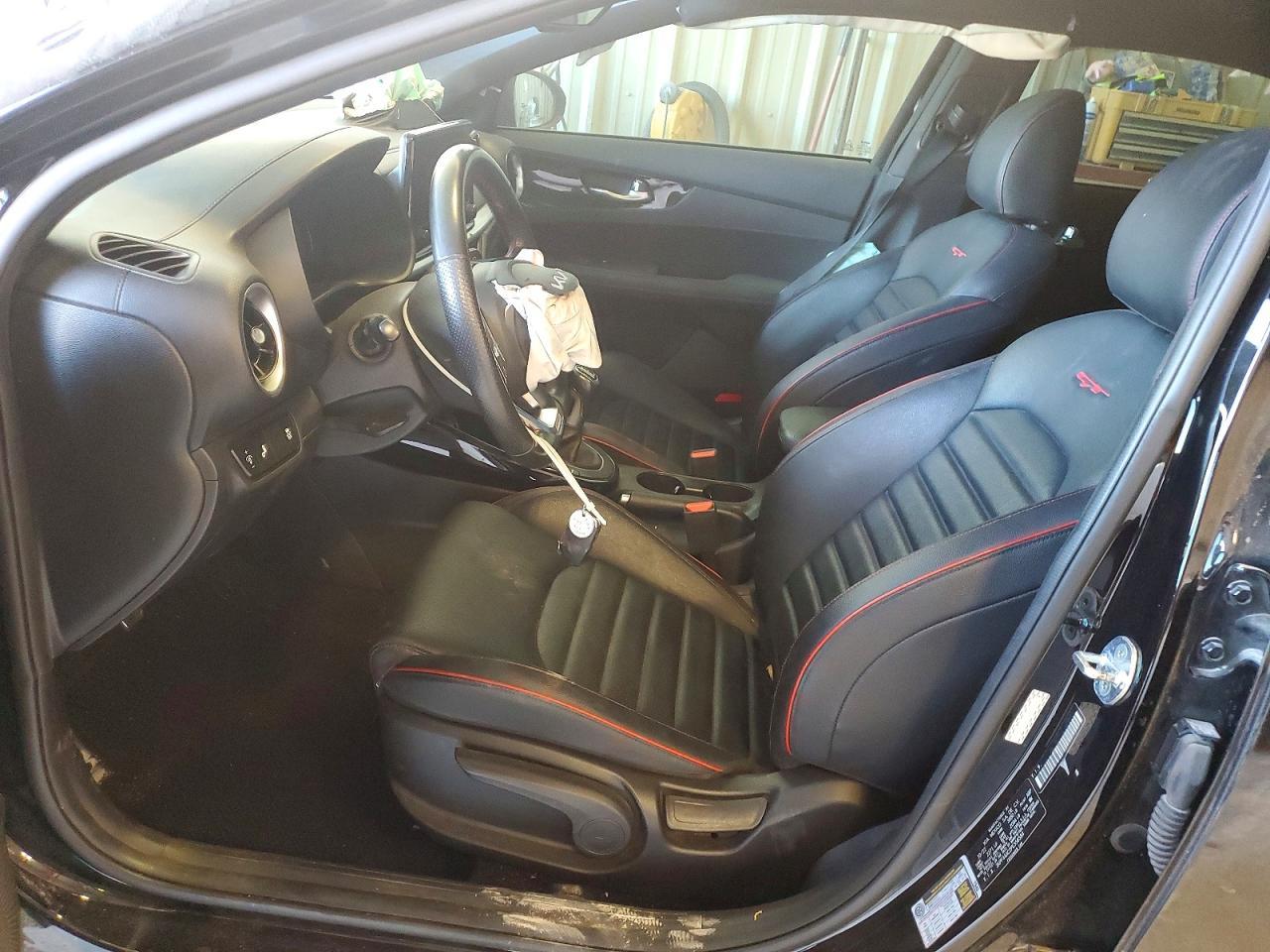 2023 KIA FORTE