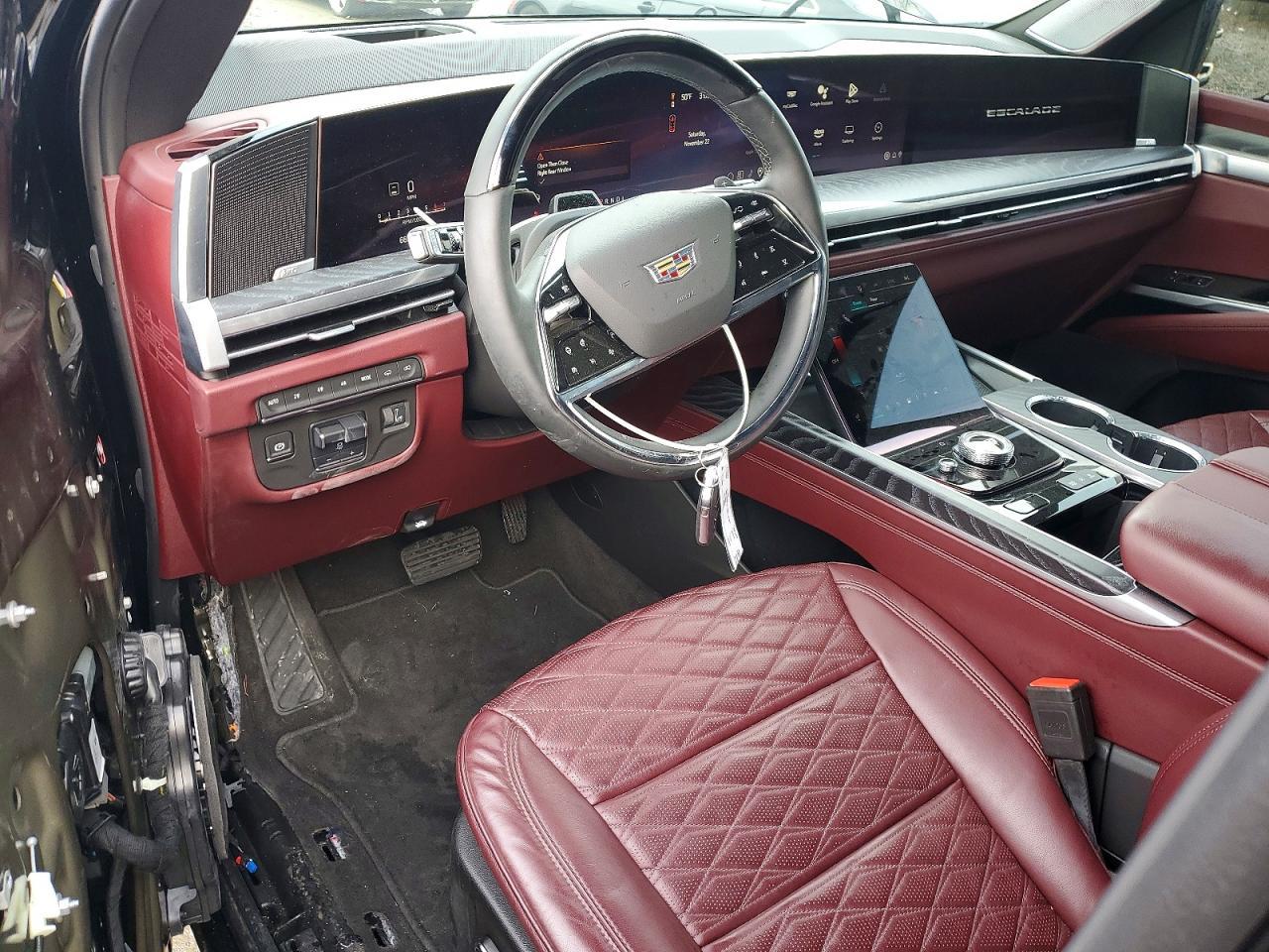 2025 CADILLAC ESCALADE