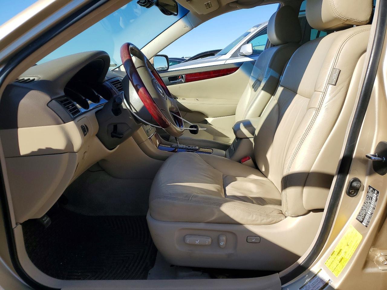 2004 LEXUS ES 330