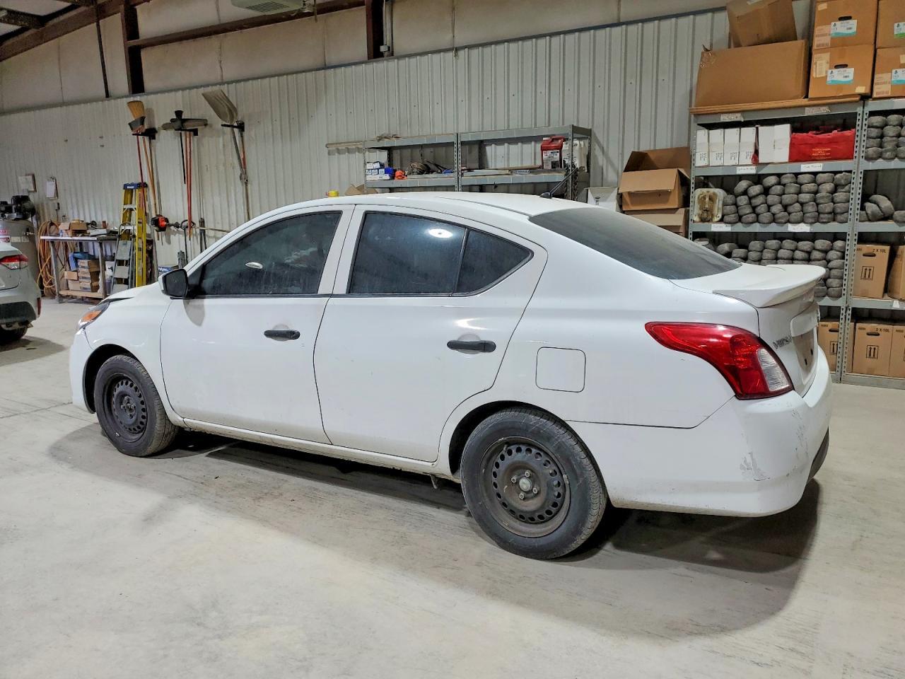 2018 NISSAN VERSA