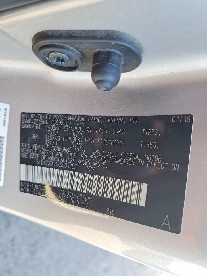2019 TOYOTA SIENNA