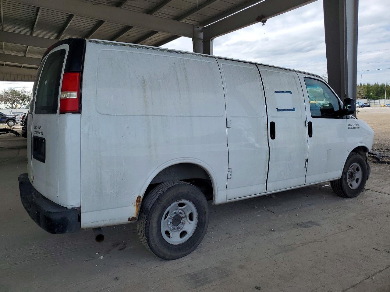 2014 CHEVROLET EXPRESS 2500