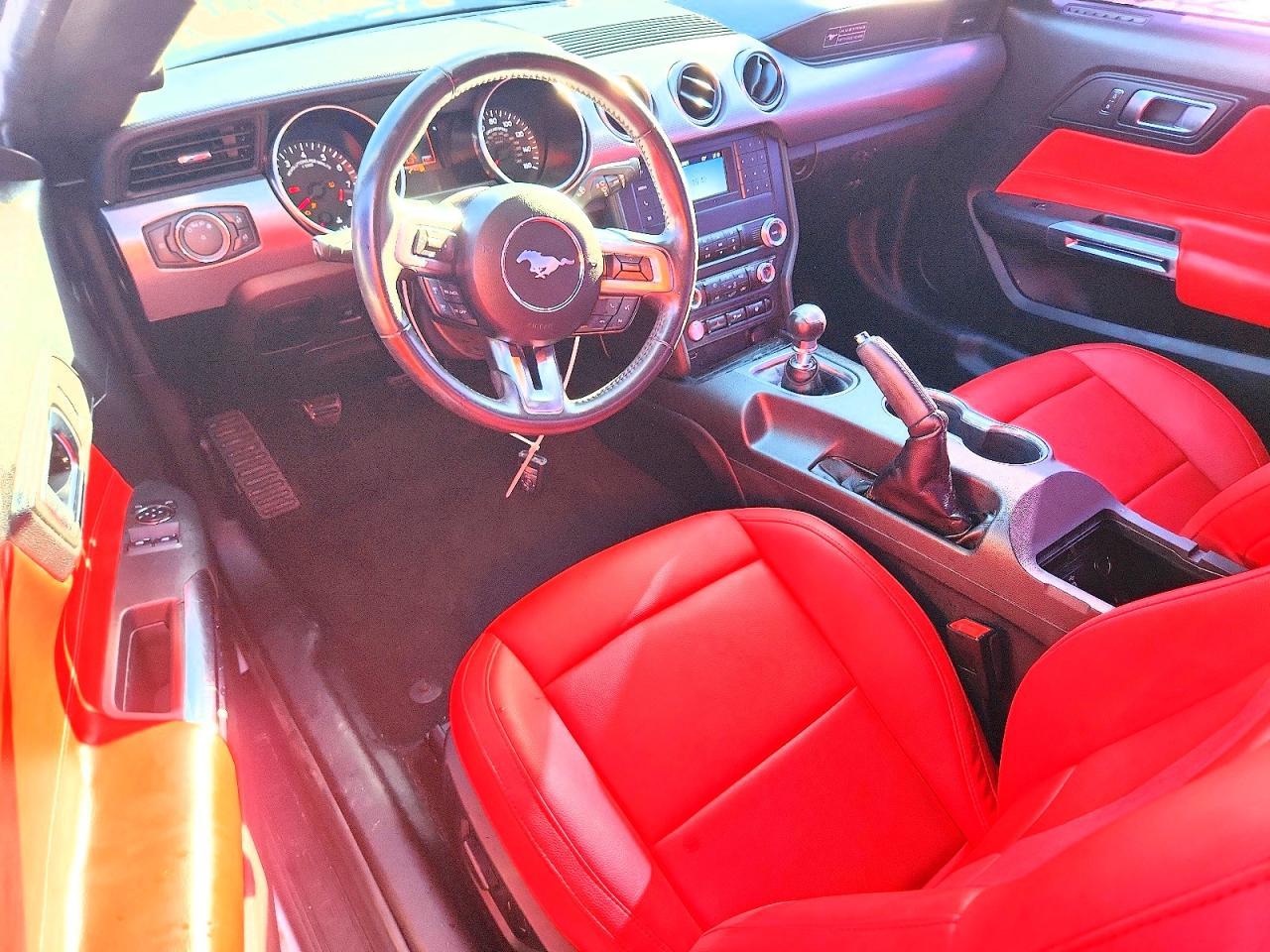 2020 FORD MUSTANG