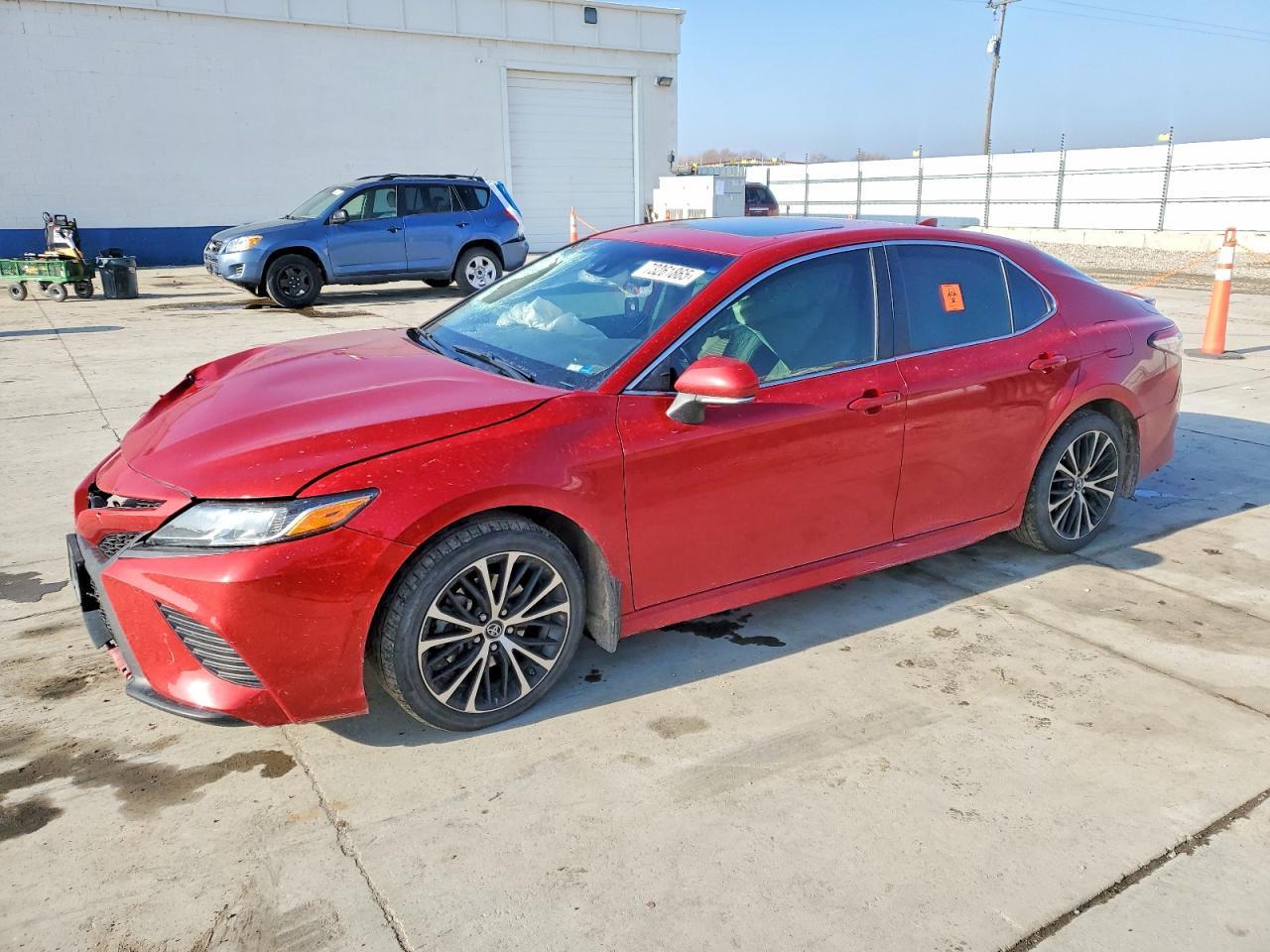 2019 TOYOTA CAMRY