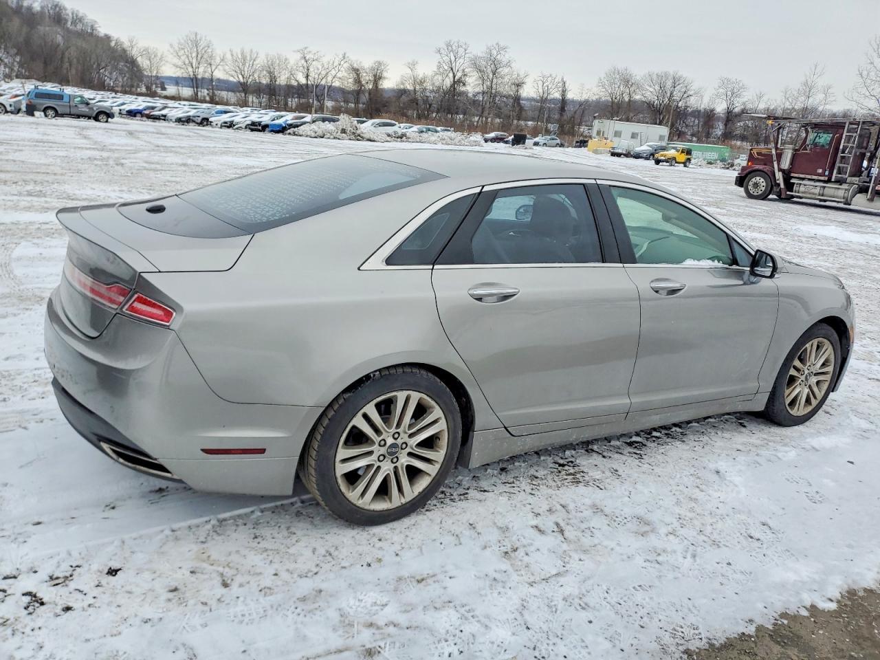 2016 LINCOLN MKZ