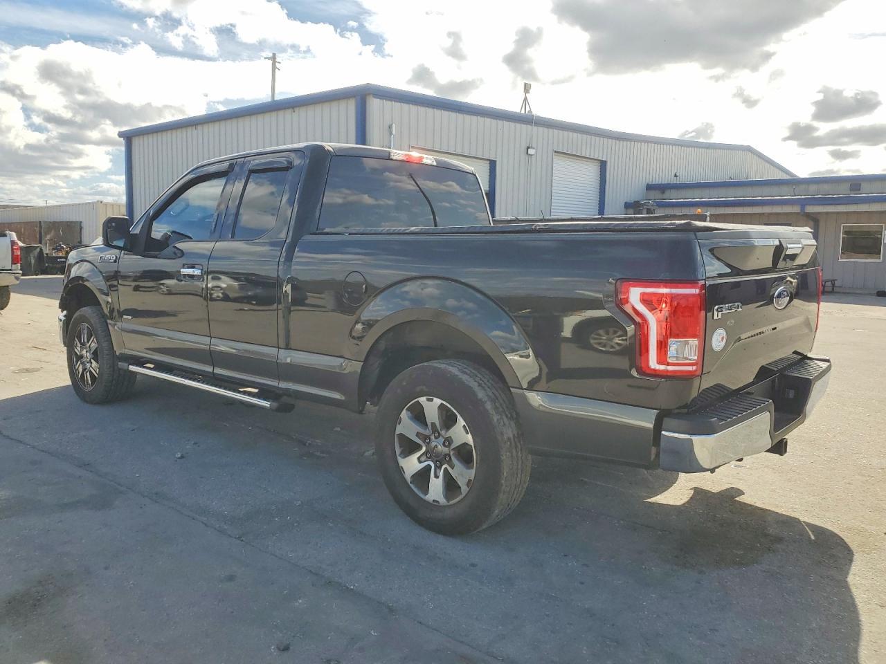 2015 FORD F-150