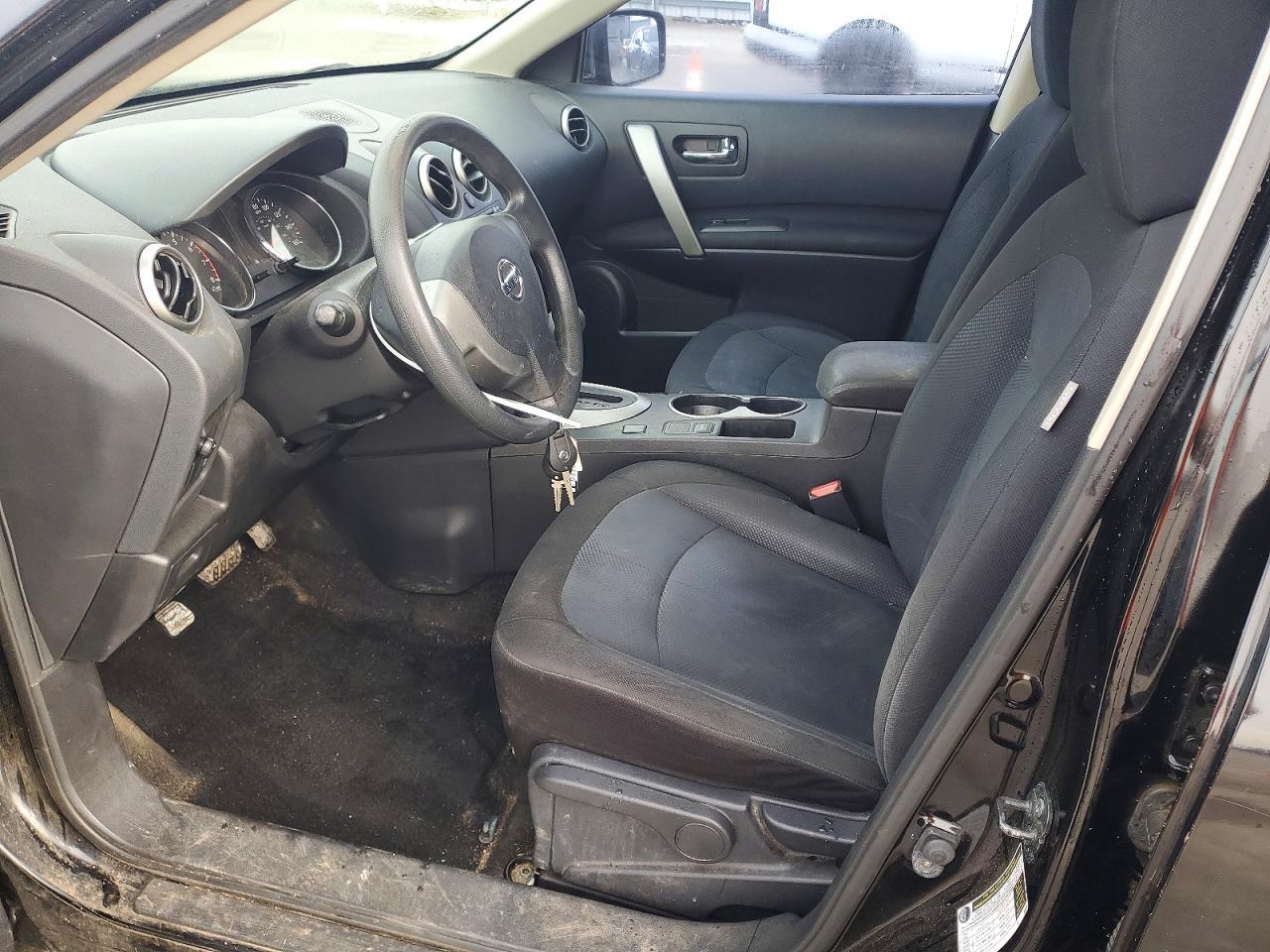 2014 NISSAN ROGUE