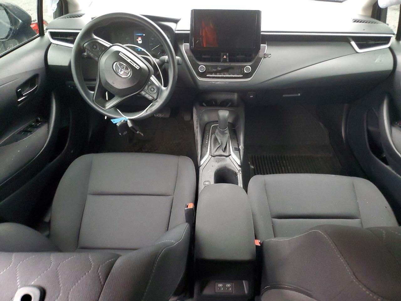 2025 TOYOTA COROLLA