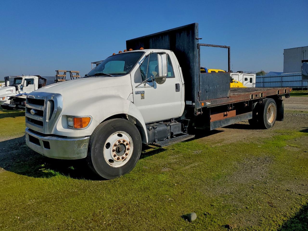 2007 FORD F-650