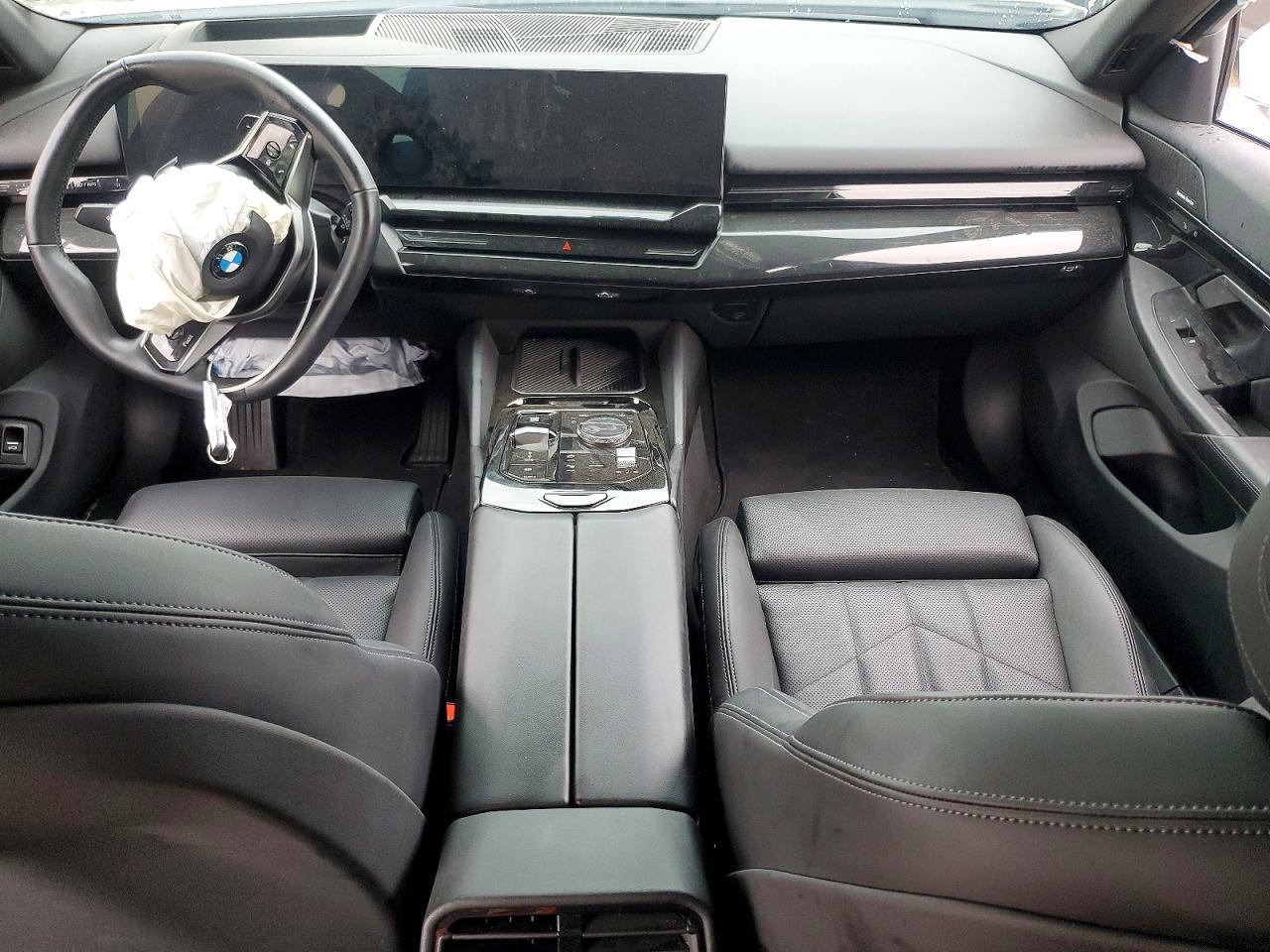 2025 BMW 5 series