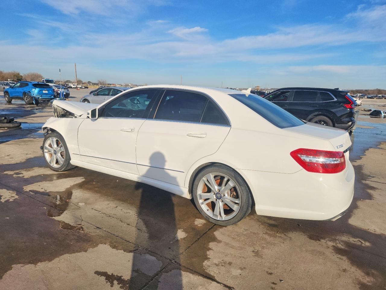 2013 MERCEDES-BENZ E-Class