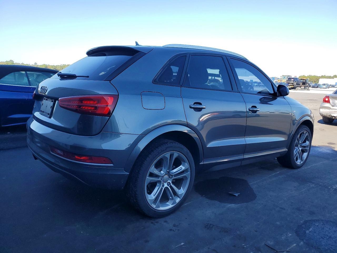 2018 AUDI Q3