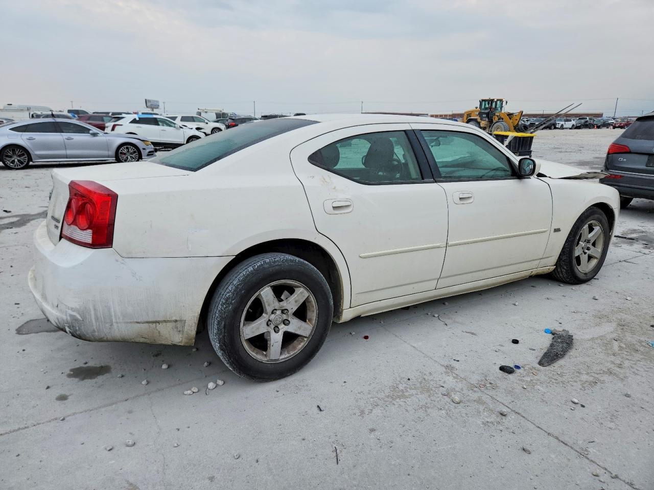 2010 DODGE CHARGER