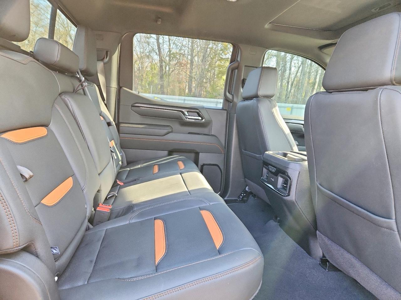 2025 GMC Sierra