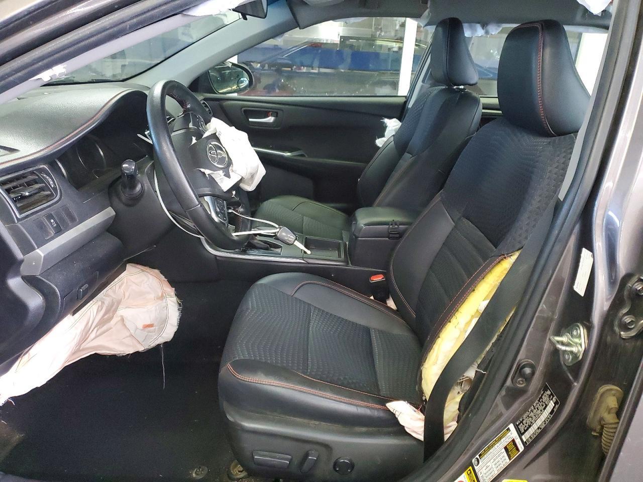 2015 TOYOTA CAMRY