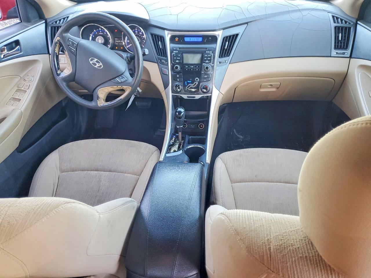 2011 HYUNDAI SONATA