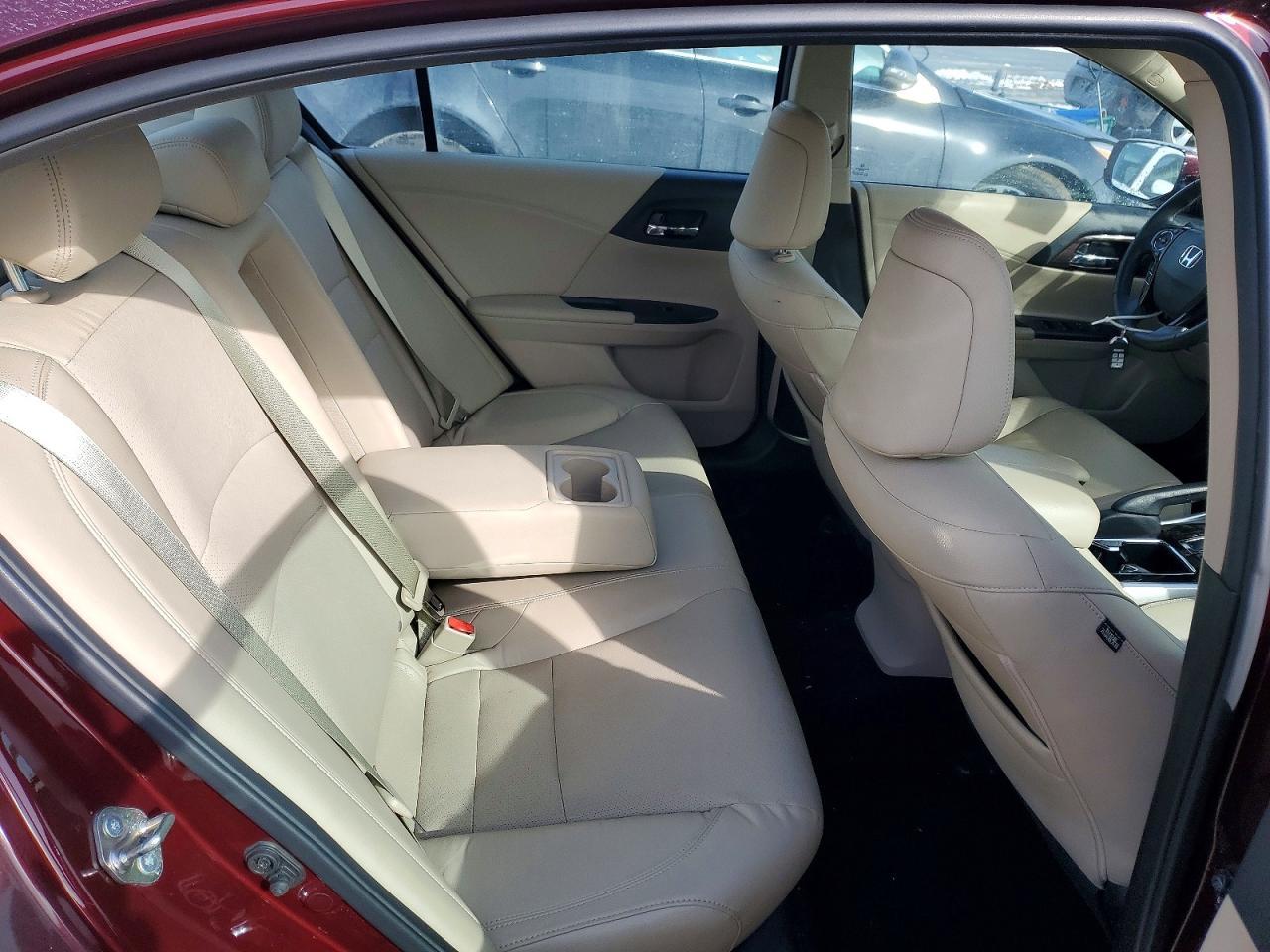2016 HONDA ACCORD