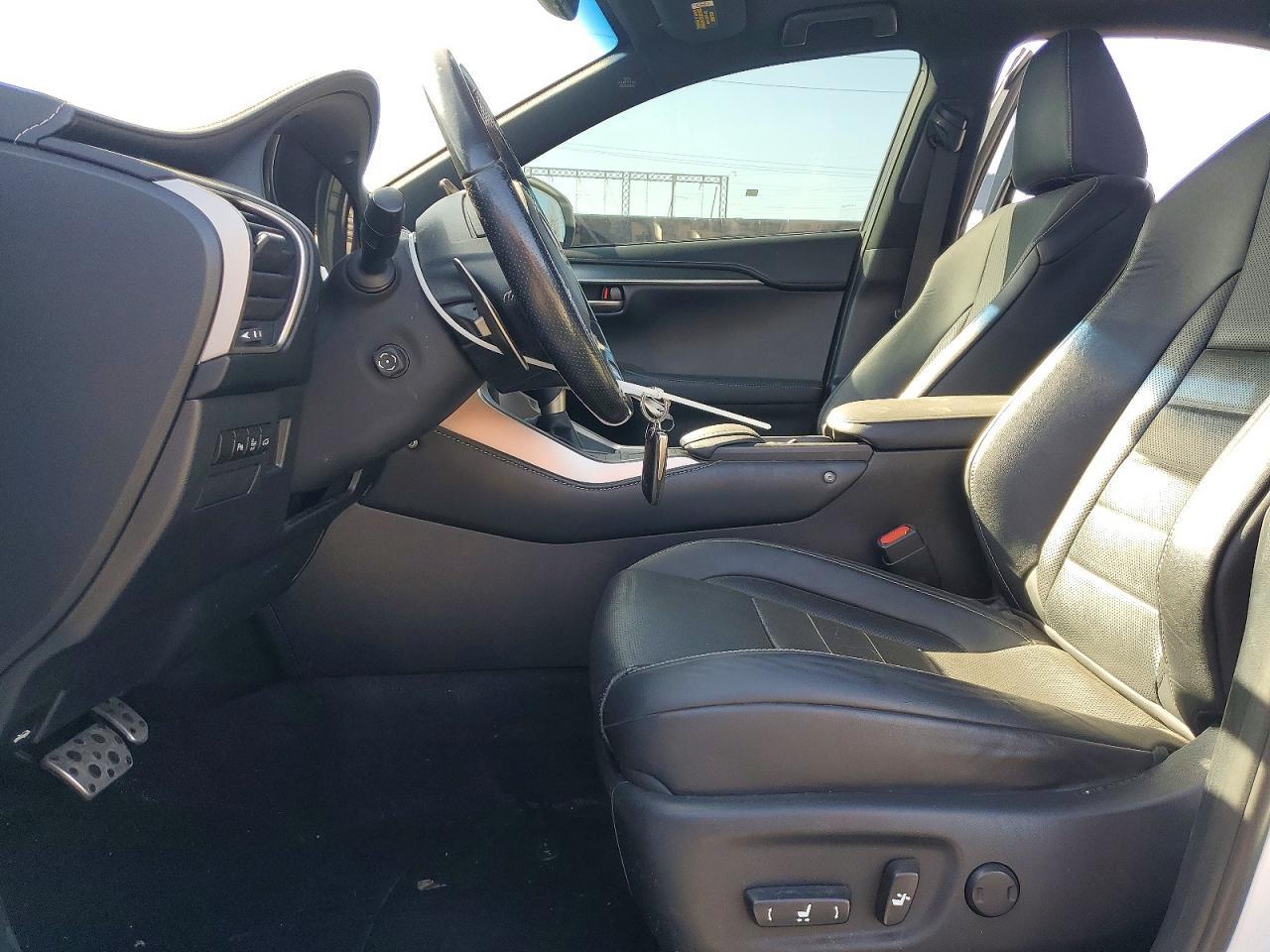 2016 LEXUS NX 200T