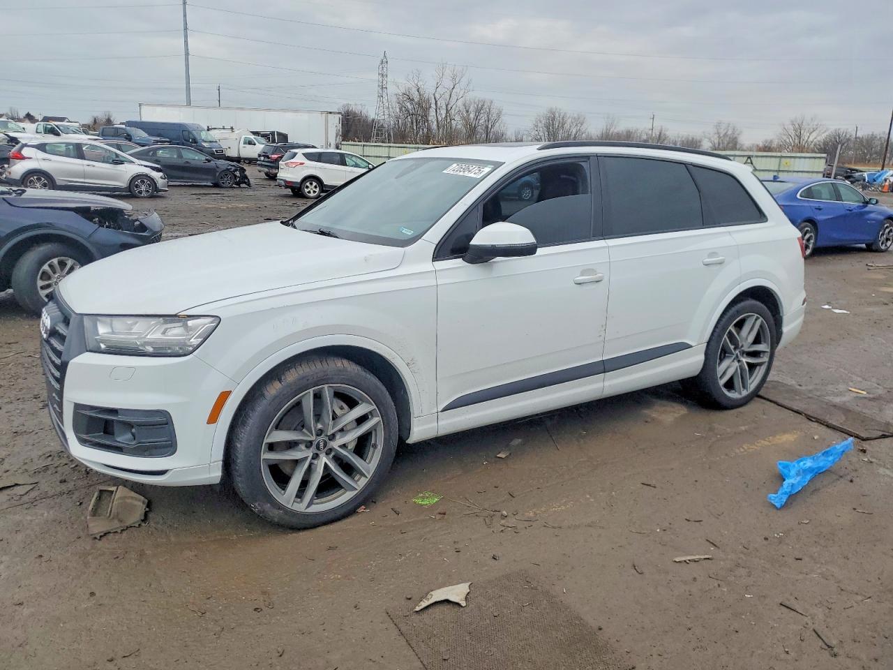 2017 AUDI Q7