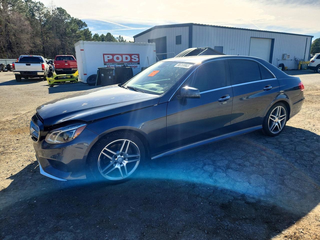 2016 MERCEDES-BENZ E-Class