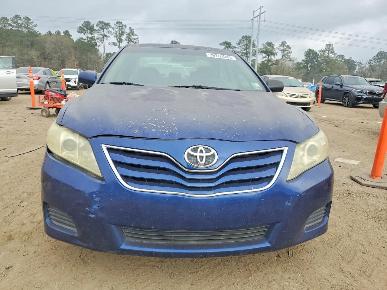 2011 TOYOTA CAMRY