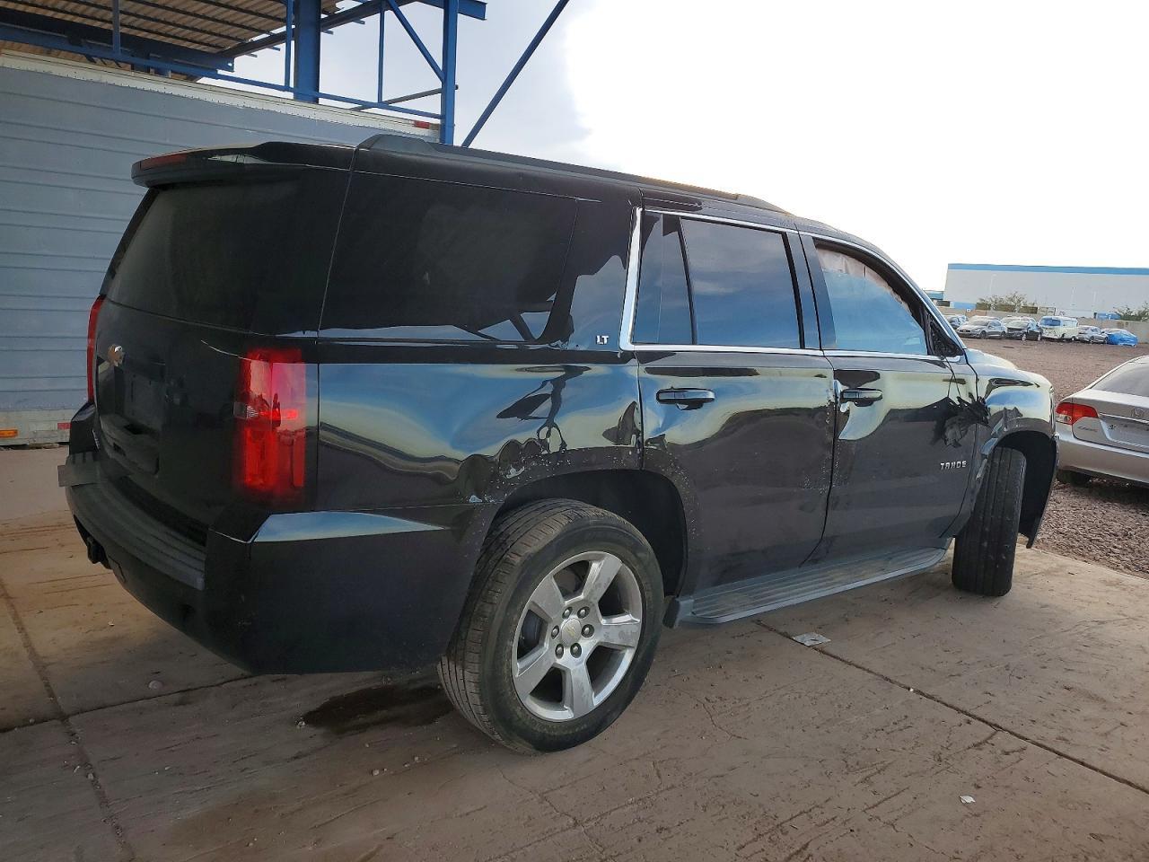 2016 CHEVROLET Tahoe
