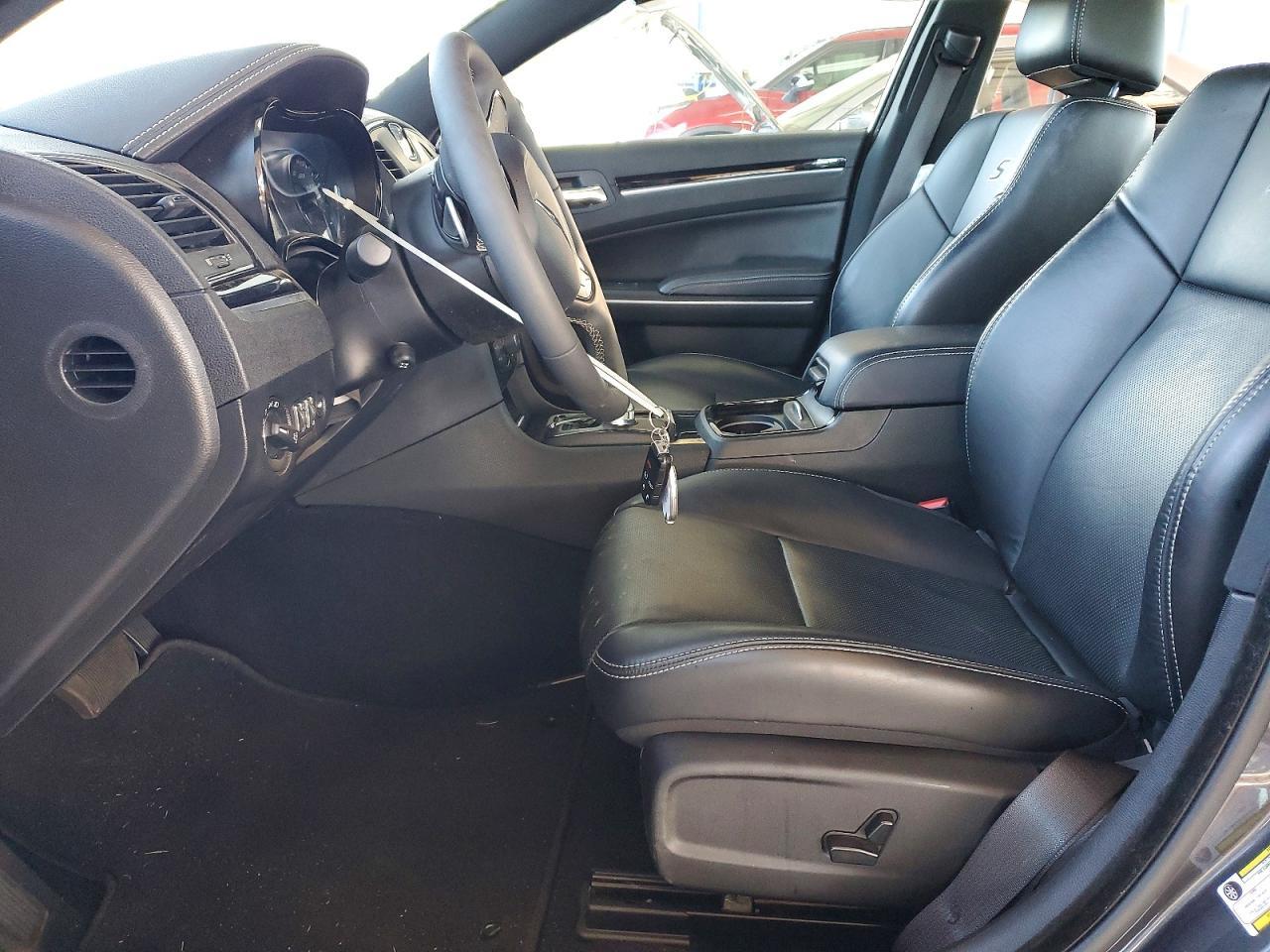 2023 CHRYSLER 300