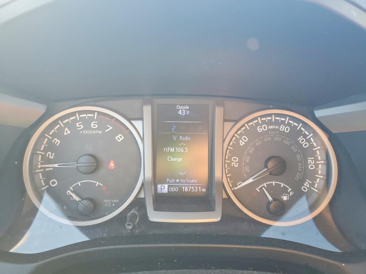 2017 TOYOTA TACOMA