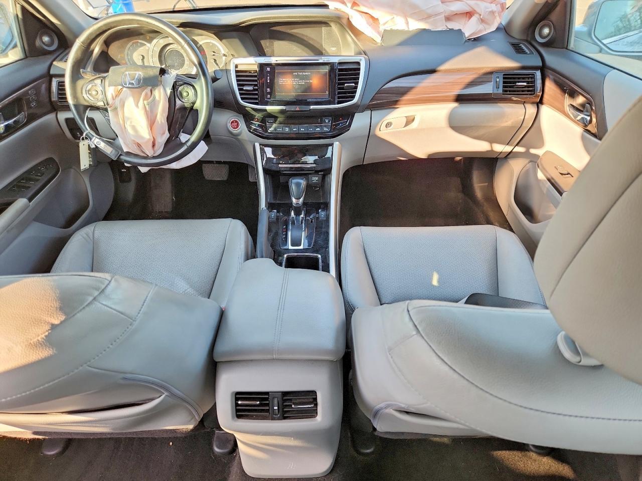 2017 HONDA ACCORD