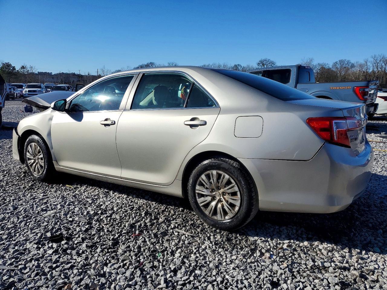 2013 TOYOTA CAMRY