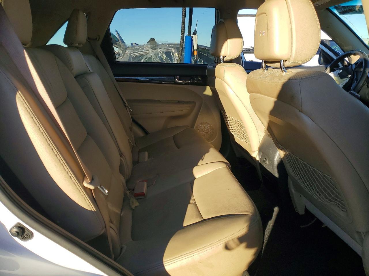 2011 KIA SORENTO