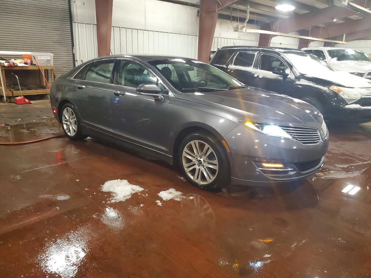 2016 LINCOLN MKZ