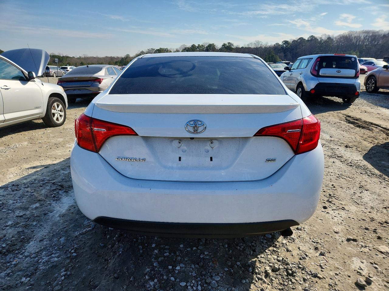 2018 TOYOTA COROLLA
