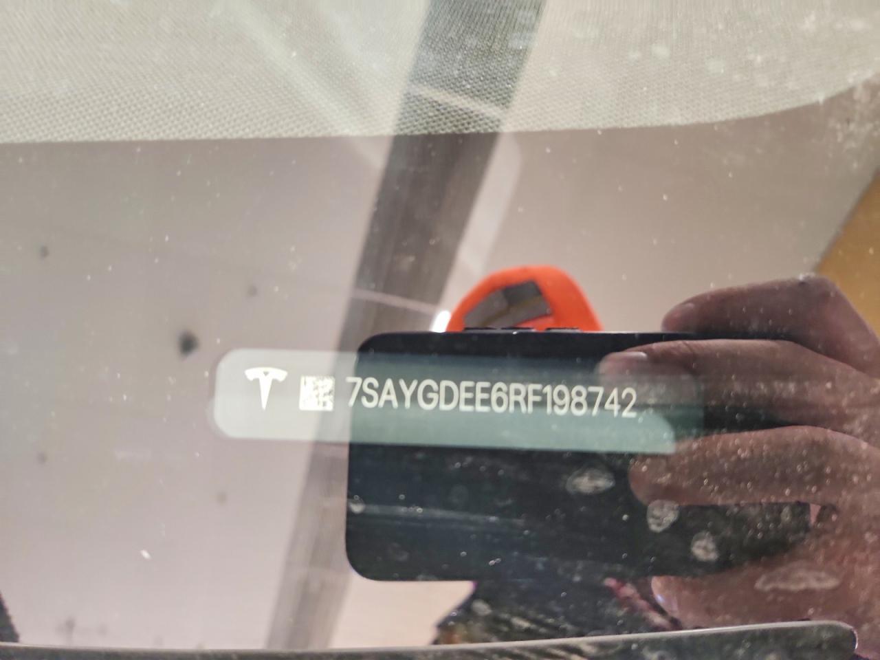 2024 TESLA MODEL Y