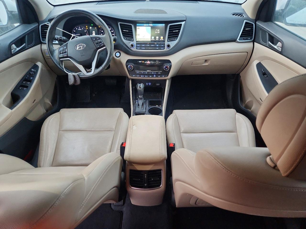 2017 HYUNDAI TUCSON