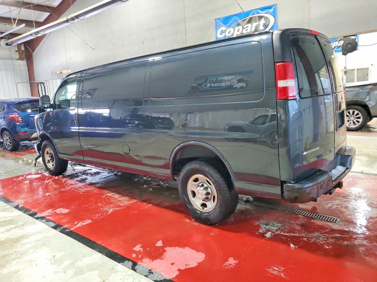 2017 CHEVROLET Express 3500