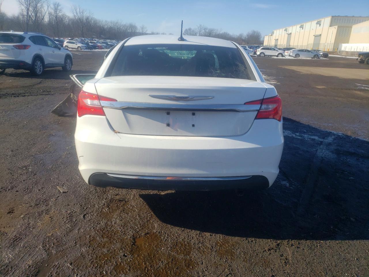 2013 CHRYSLER 200