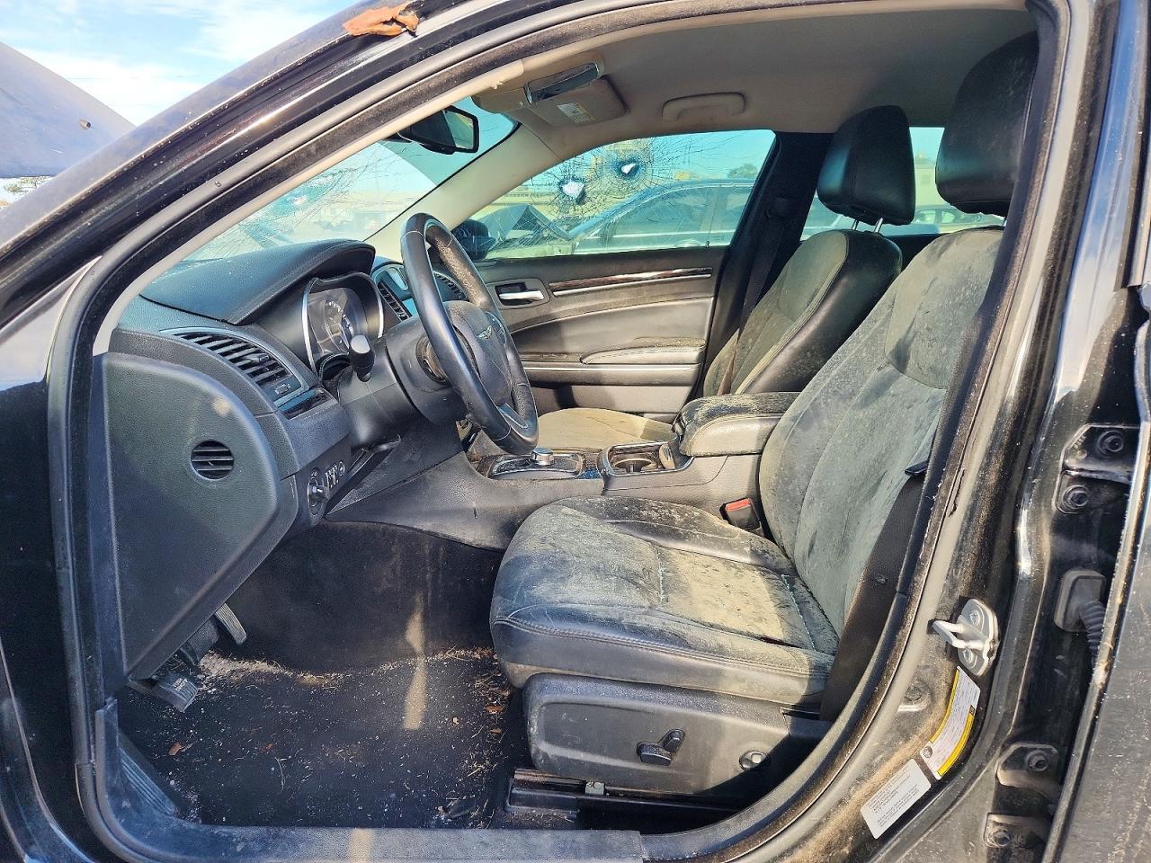 2015 CHRYSLER 300